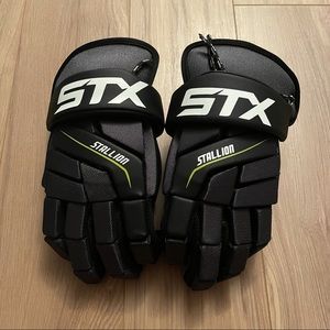 STX Stallion 200 Lacrosse Gloves